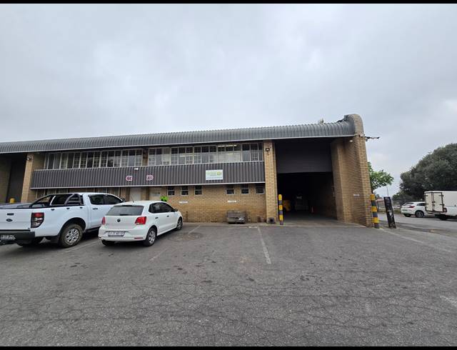 350M² WAREHOUSE TO LET IN MEADOWDALE